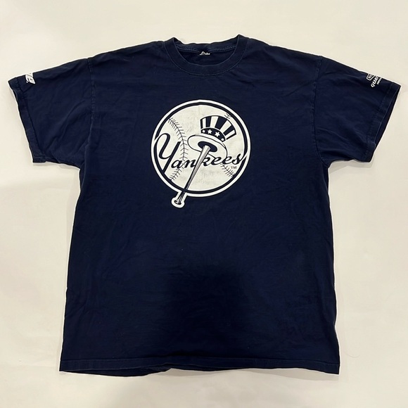 New York Yankees blue short sleeve T-shirt size large - Picture 2 of 5
